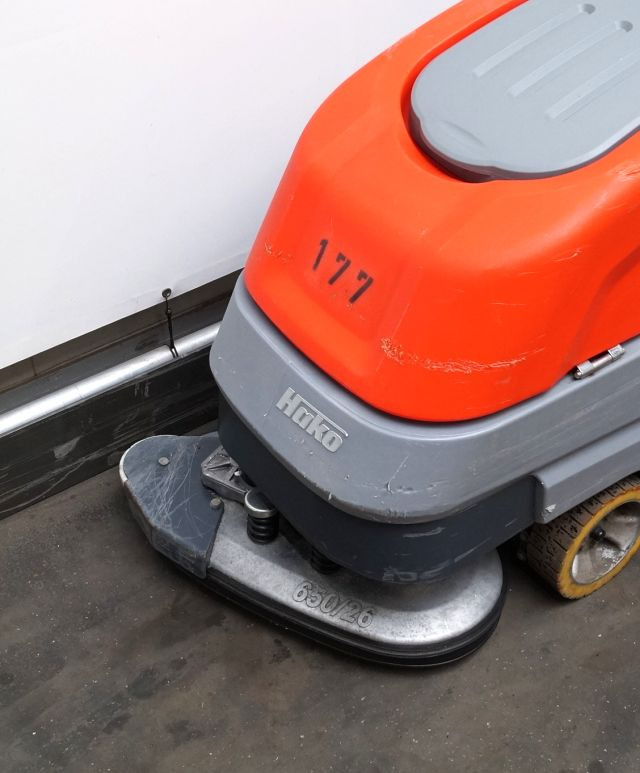 Hako B650/07 - Ipari seprőgép: 3 kép. Hako B650/07 - Ipari seprőgép: 3 kép.