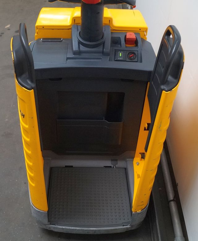 Jungheinrich ERE225 - Kézi raklapemelő: 3 kép. Jungheinrich ERE225 - Kézi raklapemelő: 3 kép.