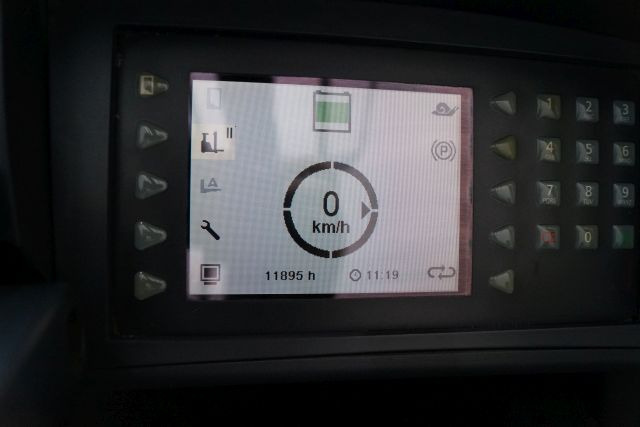 Jungheinrich ETV216 - Tolóoszlopos targoncá: 4 kép. Jungheinrich ETV216 - Tolóoszlopos targoncá: 4 kép.