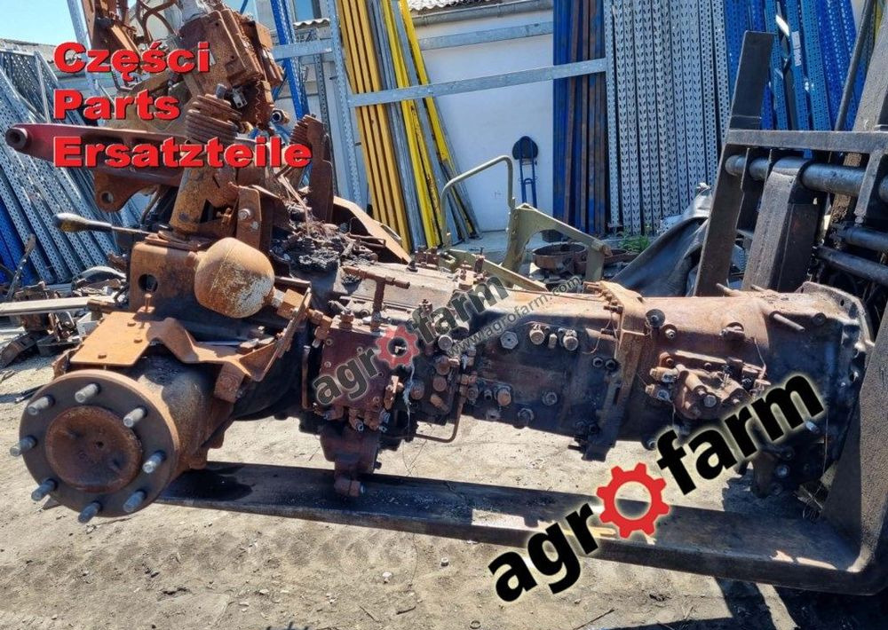 Claas Arion 630 części, skrzynia biegów, silnik - Alkatrész: 3 kép. Claas Arion 630 części, skrzynia biegów, silnik - Alkatrész: 3 kép.