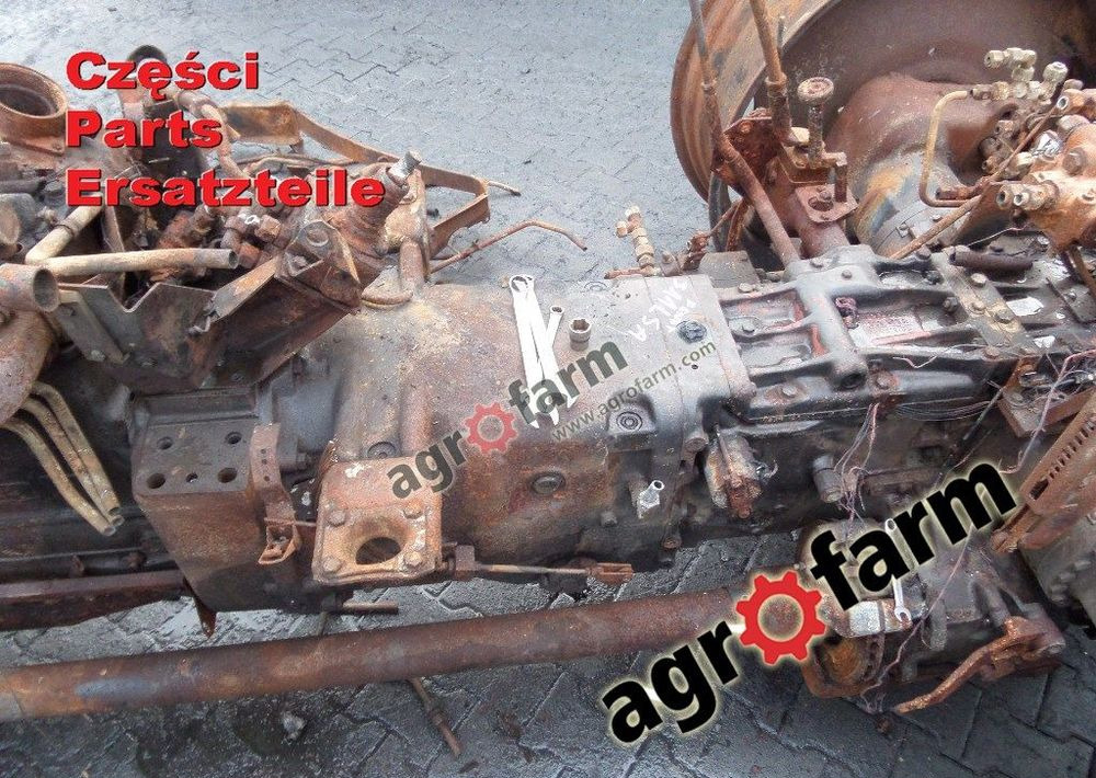 Fendt 311 części, skrzynia biegów, most przedni - Alkatrész: 4 kép. Fendt 311 części, skrzynia biegów, most przedni - Alkatrész: 4 kép.