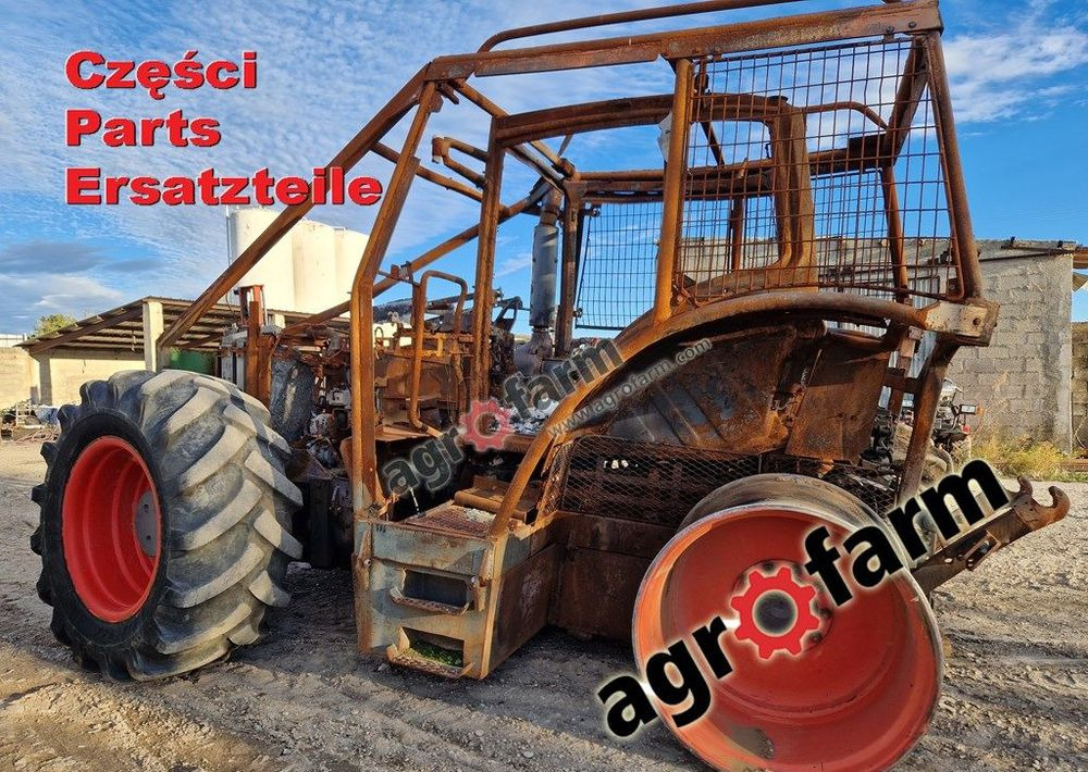 Fendt 939 części skrzynia biegów, zwolnica, silnik - Alkatrész: 4 kép. Fendt 939 części skrzynia biegów, zwolnica, silnik - Alkatrész: 4 kép.
