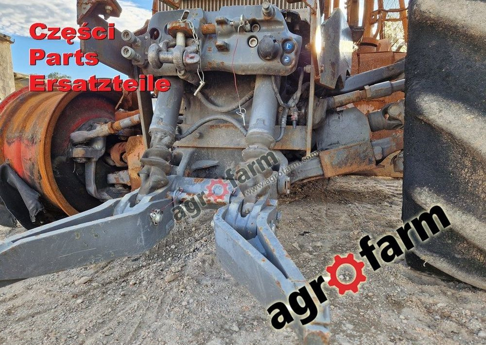 Fendt 939 części skrzynia biegów, zwolnica, silnik - Alkatrész: 2 kép. Fendt 939 części skrzynia biegów, zwolnica, silnik - Alkatrész: 2 kép.
