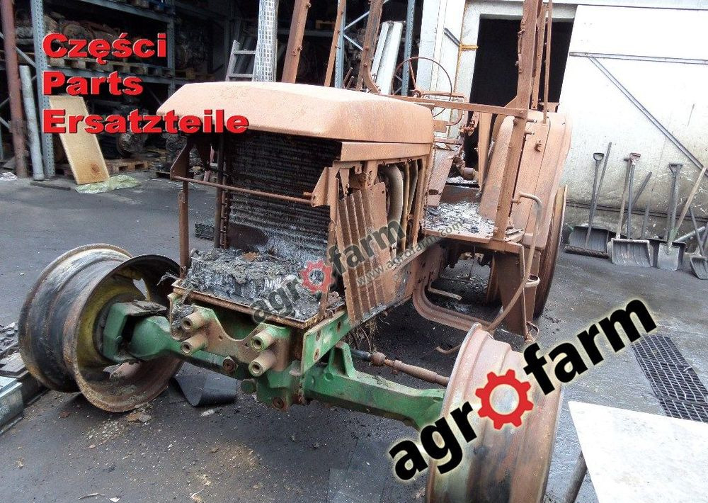 John Deere 6400, części, silnik, skrzynia biegów - Alkatrész: 1 kép. John Deere 6400, części, silnik, skrzynia biegów - Alkatrész: 1 kép.