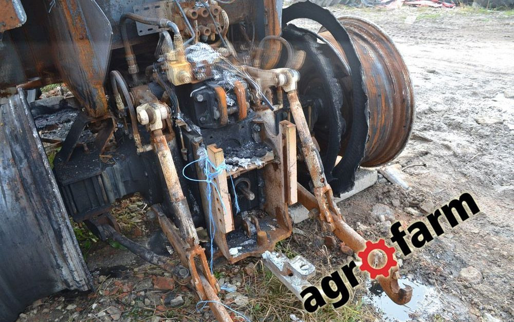 MCCormick części GMAX 125 135 skrzynia silnik most oś kabina piasta wał głowica blok obudowa - Sebességváltó - Mezőgazdasági gépek: 2 kép. MCCormick części GMAX 125 135 skrzynia silnik most oś kabina piasta wał głowica blok obudowa - Sebességváltó - Mezőgazdasági gépek: 2 kép.