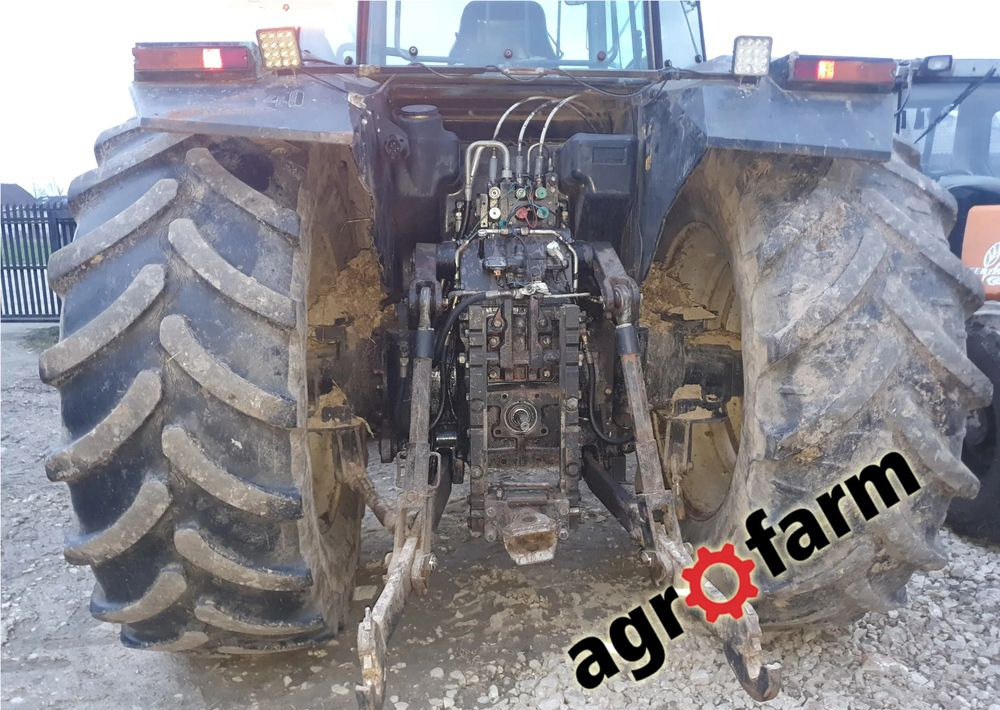 Massey Ferguson 3690 3670 silnik skrzynia most zwolnica obudowa - Sebességváltó - Mezőgazdasági gépek: 2 kép. Massey Ferguson 3690 3670 silnik skrzynia most zwolnica obudowa - Sebességváltó - Mezőgazdasági gépek: 2 kép.