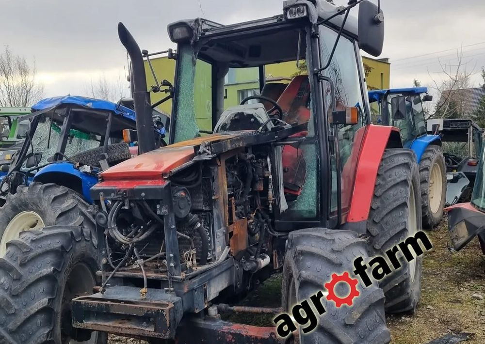 Massey Ferguson 6265 6260 na części, used parts, ersatzteile - Sebességváltó - Mezőgazdasági gépek: 1 kép. Massey Ferguson 6265 6260 na części, used parts, ersatzteile - Sebességváltó - Mezőgazdasági gépek: 1 kép.