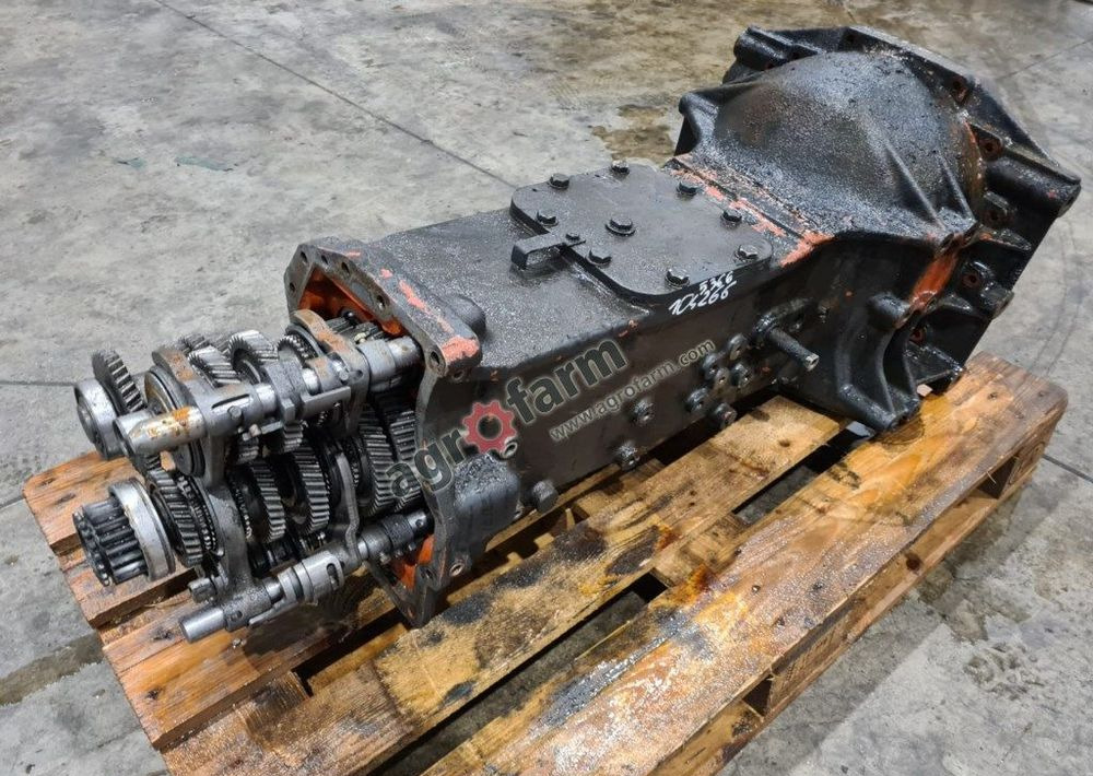 Skrzynia biegów Deutz Fahr Agroplus 70 0104639020 - Sebességváltó: 1 kép. Skrzynia biegów Deutz Fahr Agroplus 70 0104639020 - Sebességváltó: 1 kép.