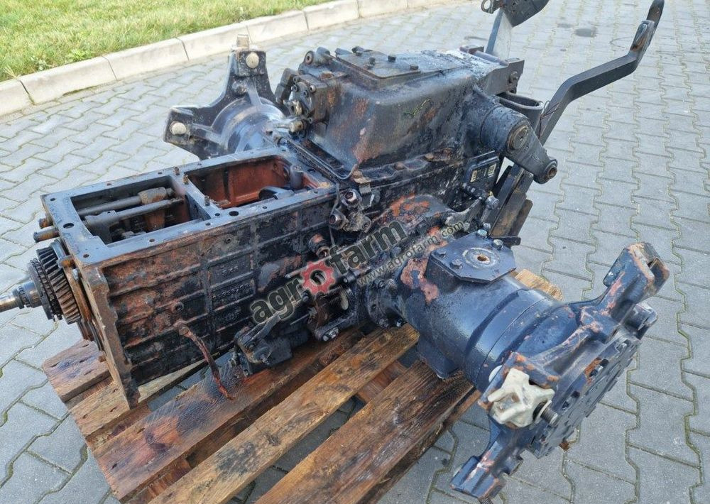 Skrzynia biegów, most tylny Landini Rex 80 F - Sebességváltó: 1 kép. Skrzynia biegów, most tylny Landini Rex 80 F - Sebességváltó: 1 kép.