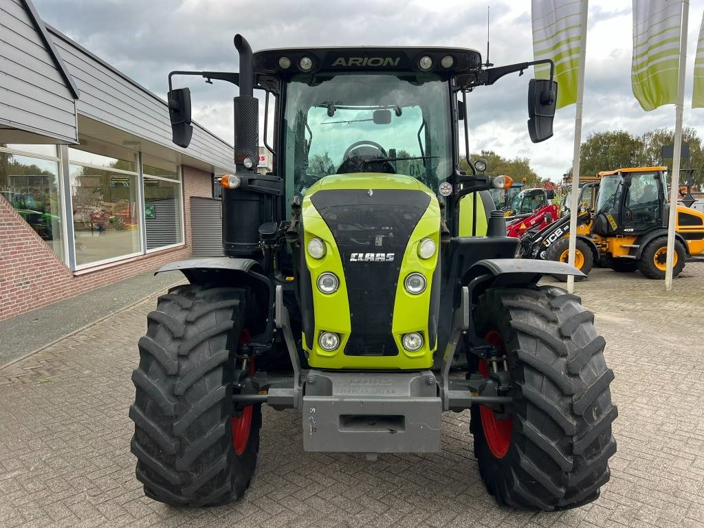 Claas Arion 510 CIS - Traktor: 4 kép. Claas Arion 510 CIS - Traktor: 4 kép.