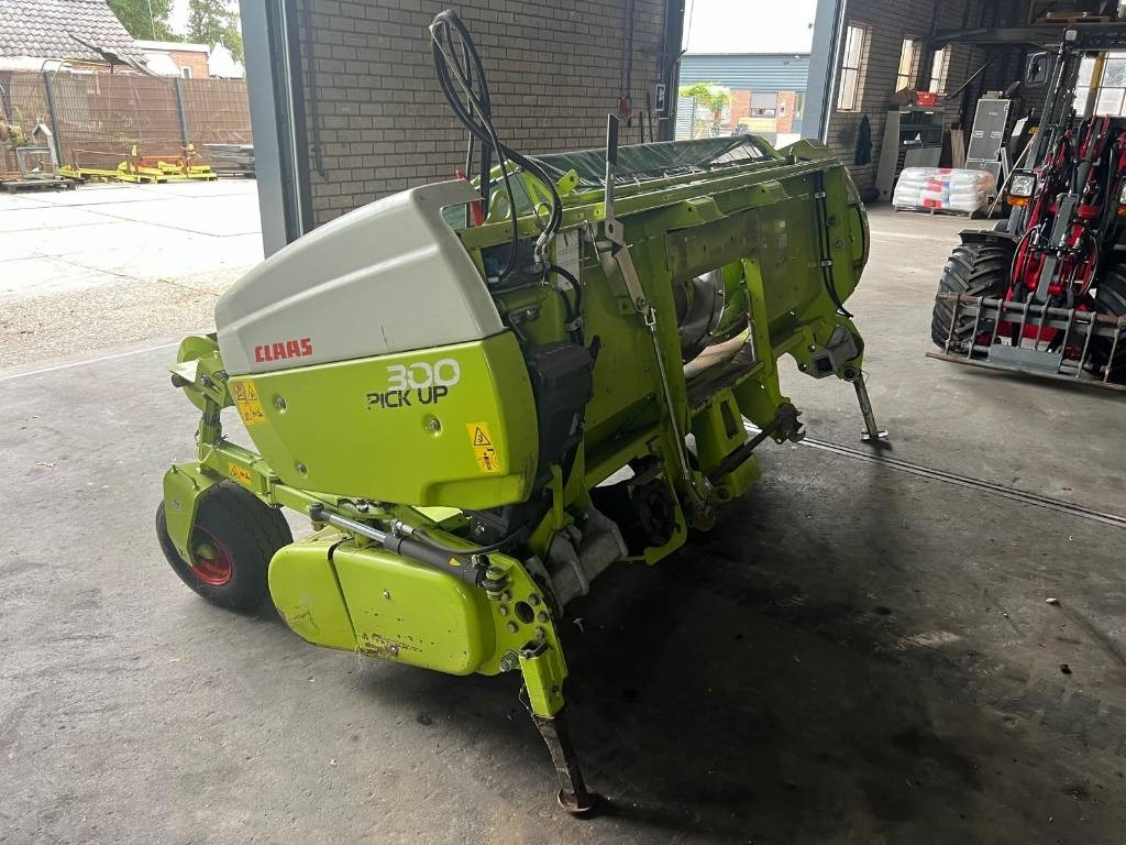 Claas PU 300 HD Profi - Takarmánybetakarító gép: 2 kép. Claas PU 300 HD Profi - Takarmánybetakarító gép: 2 kép.