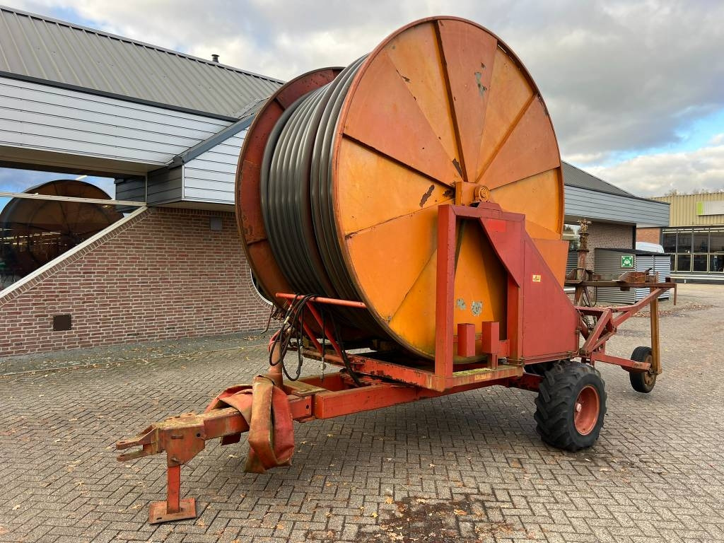 Emergo Haspel 100-300 - Öntözőrendszer: 1 kép. Emergo Haspel 100-300 - Öntözőrendszer: 1 kép.