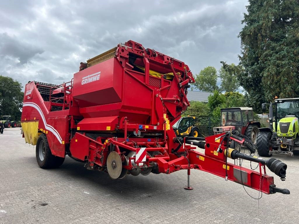 Grimme SE 150-60 - Burgonyakombájn: 5 kép. Grimme SE 150-60 - Burgonyakombájn: 5 kép.