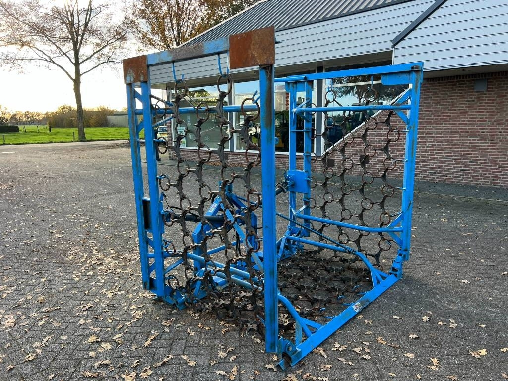 Inter-Tech Weidesleep - Állattartás gépei: 2 kép. Inter-Tech Weidesleep - Állattartás gépei: 2 kép.