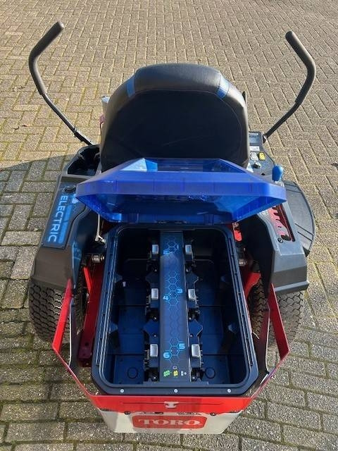 Toro eMR 4275 - Kerti fűkasza: 2 kép. Toro eMR 4275 - Kerti fűkasza: 2 kép.