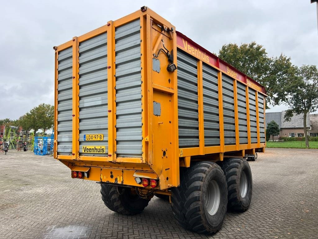Veenhuis SW 400 silagewagen - Mezőgazdasági pótkocsi: 5 kép. Veenhuis SW 400 silagewagen - Mezőgazdasági pótkocsi: 5 kép.