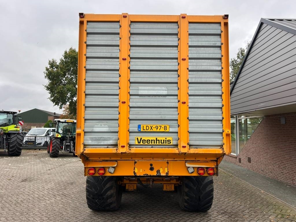 Veenhuis SW 400 silagewagen - Mezőgazdasági pótkocsi: 4 kép. Veenhuis SW 400 silagewagen - Mezőgazdasági pótkocsi: 4 kép.