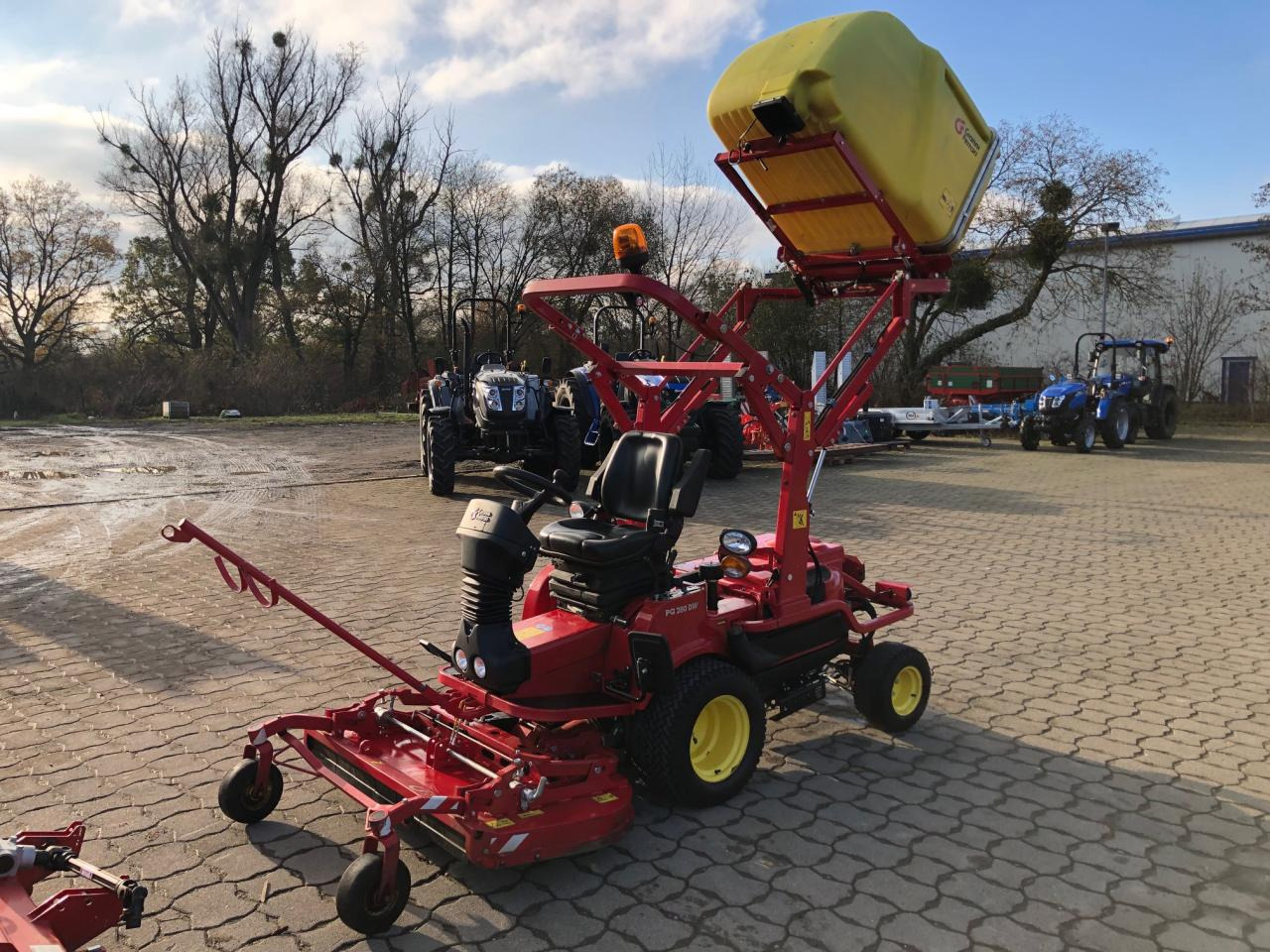 Ferrari GIANNI FERRARI PG 280 DW - Fűkasza: 3 kép. Ferrari GIANNI FERRARI PG 280 DW - Fűkasza: 3 kép.