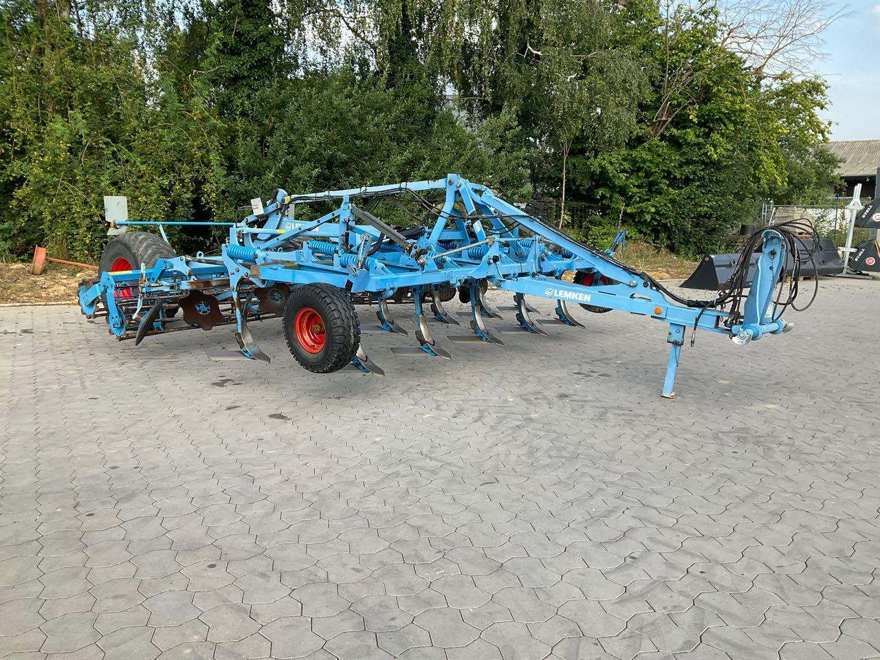 Lemken Kristall 9/500 - Kultivátor: 1 kép. Lemken Kristall 9/500 - Kultivátor: 1 kép.