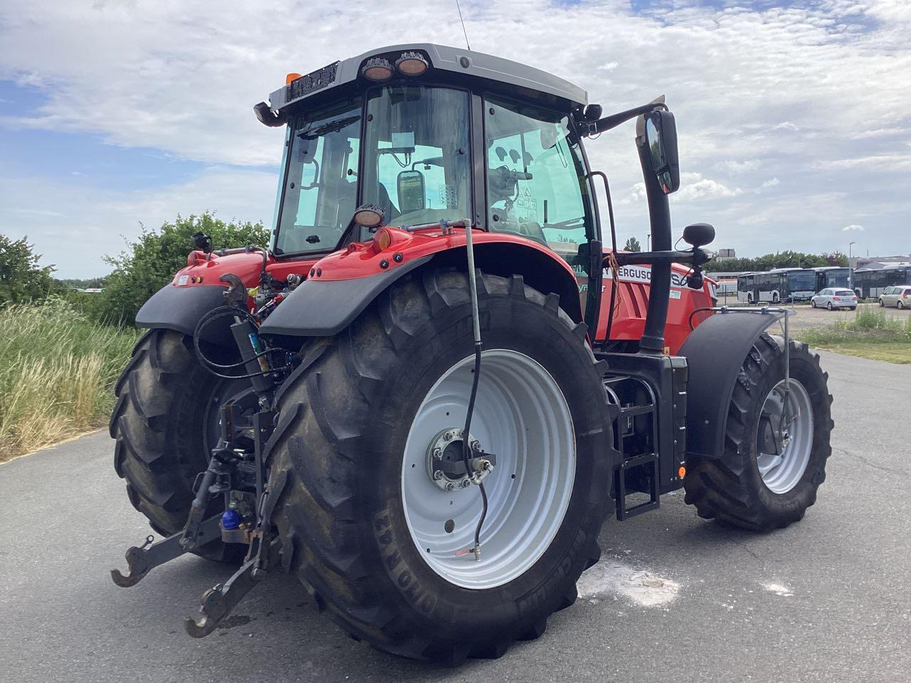 Massey Ferguson 7719 Exclusive Dyna VT - Traktor: 4 kép. Massey Ferguson 7719 Exclusive Dyna VT - Traktor: 4 kép.