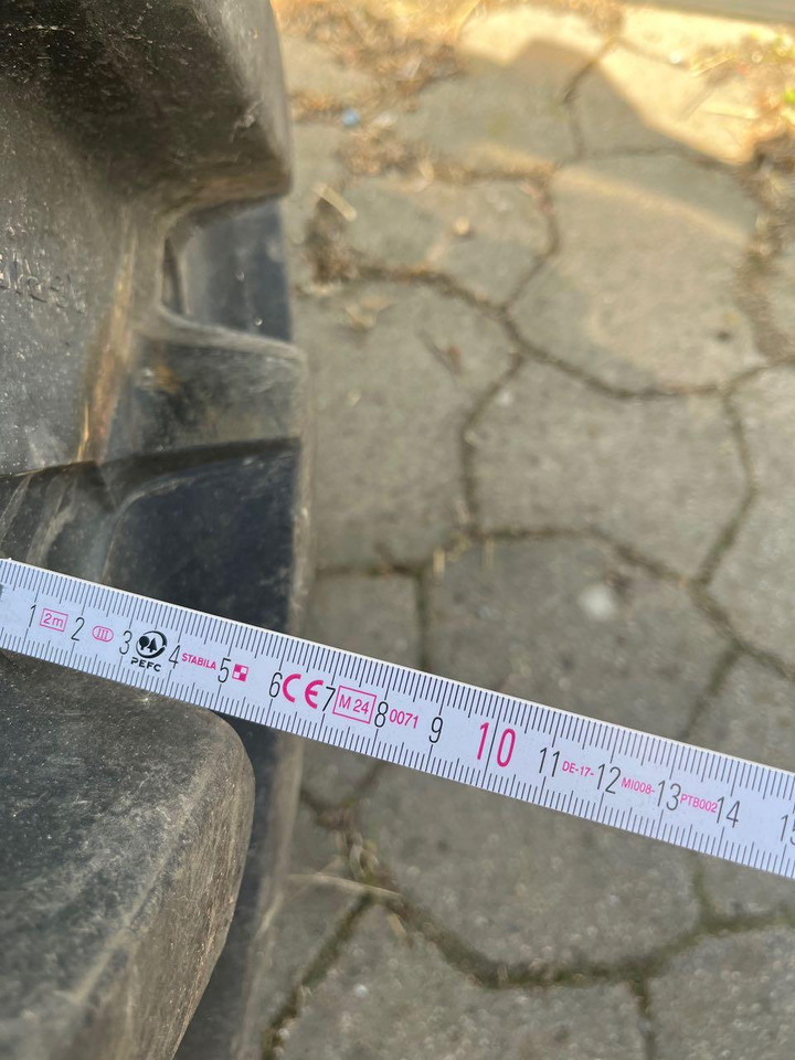 Gumiabroncs Michelin 20.8R38 AGRIBIB: 8 kép.