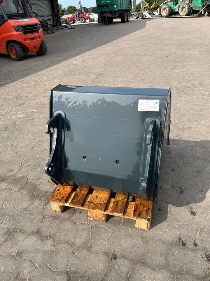 Schäffer Universalschaufel 90 - Rakodókanál: 1 kép. Schäffer Universalschaufel 90 - Rakodókanál: 1 kép.