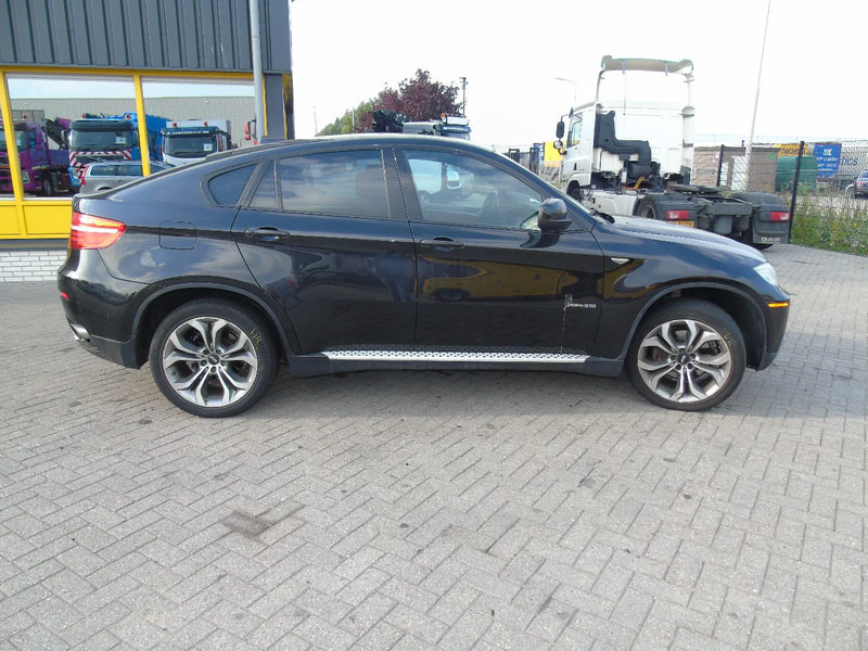 BMW X6 335 i + luxe edition + automatic - Terepjáró/ SUV: 3 kép. BMW X6 335 i + luxe edition + automatic - Terepjáró/ SUV: 3 kép.
