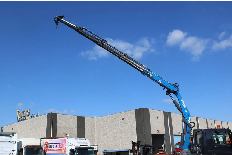 DAF CF 430 + COPMA 24TON/M + REMOTE + 6X2 STEERING + EURO 6 - Darus autó: 4 kép. DAF CF 430 + COPMA 24TON/M + REMOTE + 6X2 STEERING + EURO 6 - Darus autó: 4 kép.