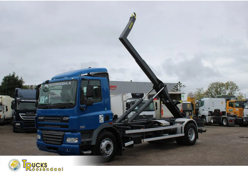 DAF CF 85.410 + EURO 5 - Horgos rakodó teherautó: 1 kép. DAF CF 85.410 + EURO 5 - Horgos rakodó teherautó: 1 kép.