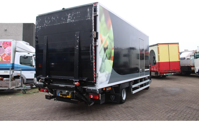 DAF LF 45.130 + EURO 5 + thermo king LOW KM + MANUAL - Hűtős teherautó: 4 kép. DAF LF 45.130 + EURO 5 + thermo king LOW KM + MANUAL - Hűtős teherautó: 4 kép.