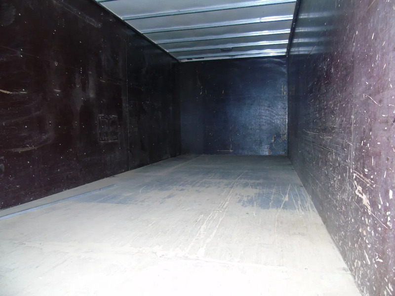 Iveco Eurocargo 120E22 + EURO 5 + 5.80 METER BOX - Dobozos felépítményű teherautó: 5 kép. Iveco Eurocargo 120E22 + EURO 5 + 5.80 METER BOX - Dobozos felépítményű teherautó: 5 kép.