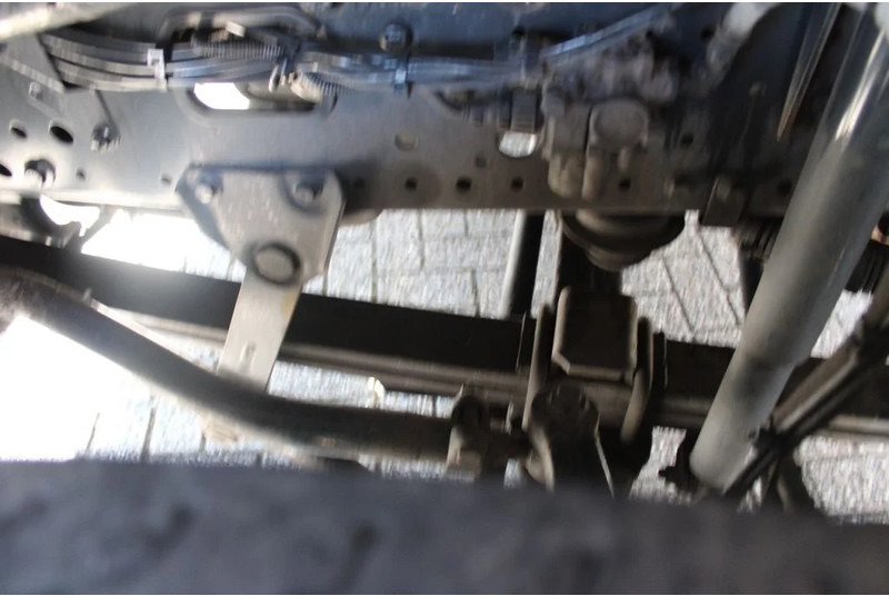 Hűtős teherautó Iveco Stralis 310 + 6X2 EURO 5 + CARRIER + LIFT: 19 kép.