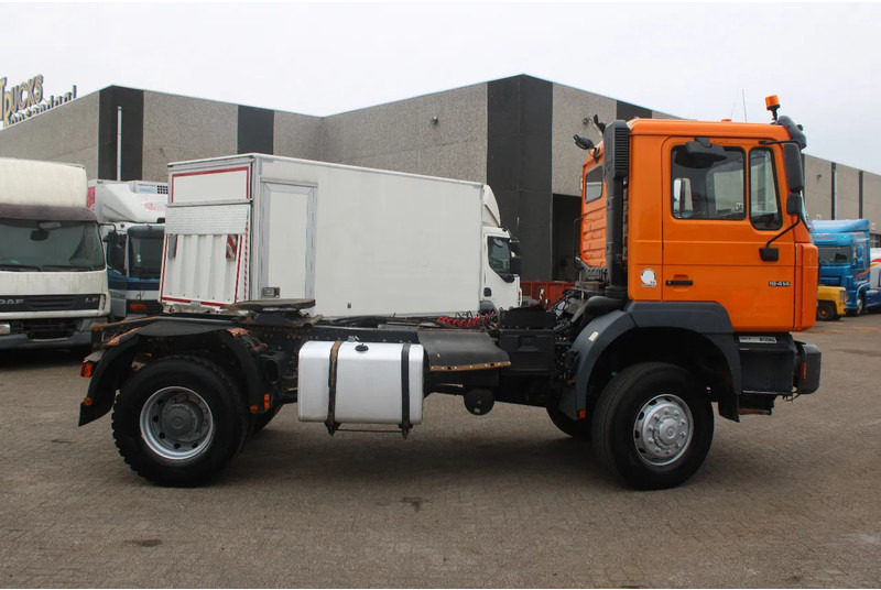 MAN 19 .414 + 4X4 + EURO 2 + MANUAL - Alvaz teherautó: 4 kép. MAN 19 .414 + 4X4 + EURO 2 + MANUAL - Alvaz teherautó: 4 kép.