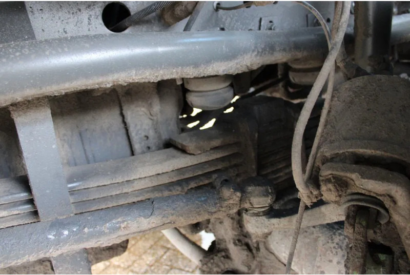 Billenőplatós teherautó MAN 50 .414 + 8X4 + SPRING SPRING + MANUAL: 8 kép.