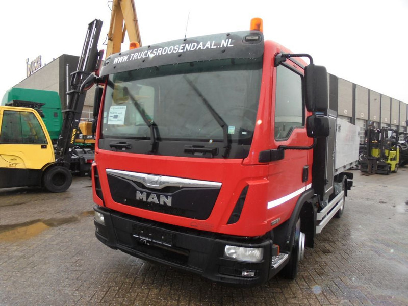 MAN TGL 8.150 + Euro 6 + Hooksystem + box + blad-blad - Horgos rakodó teherautó: 2 kép. MAN TGL 8.150 + Euro 6 + Hooksystem + box + blad-blad - Horgos rakodó teherautó: 2 kép.