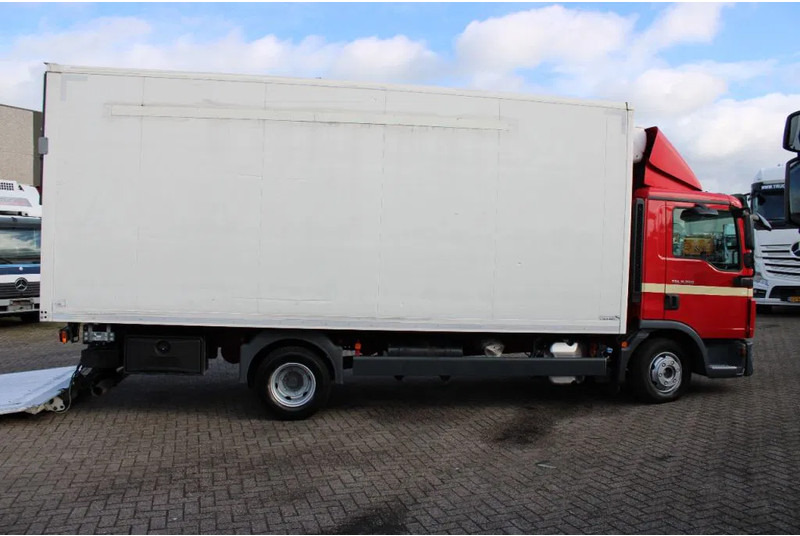 MAN TGL 8.220 + MANUAL - Hűtős teherautó: 4 kép. MAN TGL 8.220 + MANUAL - Hűtős teherautó: 4 kép.
