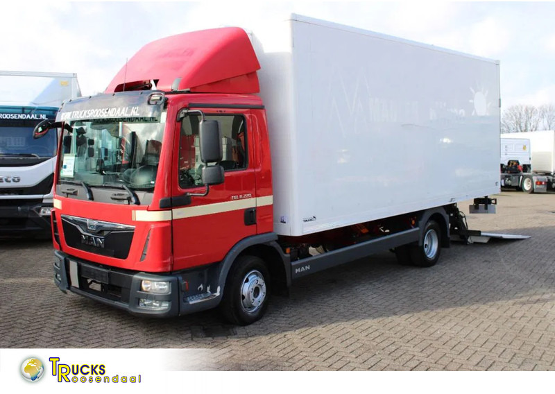 MAN TGL 8.220 + MANUAL - Hűtős teherautó: 1 kép. MAN TGL 8.220 + MANUAL - Hűtős teherautó: 1 kép.