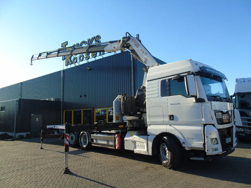 MAN TGX 26.440 + FASSI 455A.2.26 + EURO 6 + 6X2 + REMOTE - Darus autó: 2 kép. MAN TGX 26.440 + FASSI 455A.2.26 + EURO 6 + 6X2 + REMOTE - Darus autó: 2 kép.