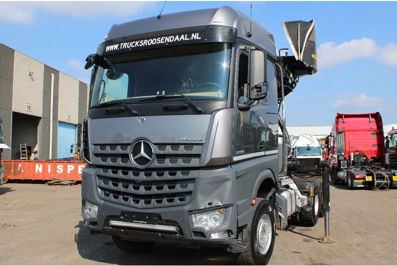 Mercedes-Benz Arocs 2858 + PALFINGER S260Z96 (2022) + 6X4 - Darus autó: 4 kép. Mercedes-Benz Arocs 2858 + PALFINGER S260Z96 (2022) + 6X4 - Darus autó: 4 kép.