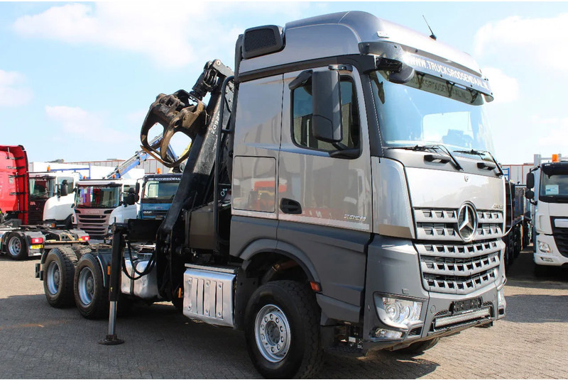 Mercedes-Benz Arocs 2858 + PALFINGER Z15 (2022) + 6X4 - Darus autó: 2 kép. Mercedes-Benz Arocs 2858 + PALFINGER Z15 (2022) + 6X4 - Darus autó: 2 kép.
