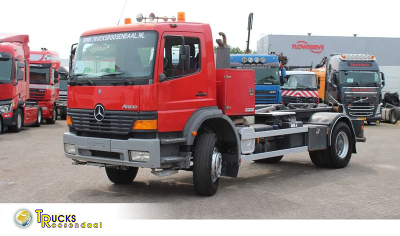 Mercedes-Benz Atego 1923 + HOOK SYSTEM + EURO 2 - Horgos rakodó teherautó: 1 kép. Mercedes-Benz Atego 1923 + HOOK SYSTEM + EURO 2 - Horgos rakodó teherautó: 1 kép.
