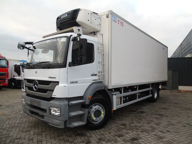 Mercedes-Benz Axor 1829 + CARRIER SUPRA 950 + LIFT + ATP + EURO 5 - Hűtős teherautó: 2 kép. Mercedes-Benz Axor 1829 + CARRIER SUPRA 950 + LIFT + ATP + EURO 5 - Hűtős teherautó: 2 kép.