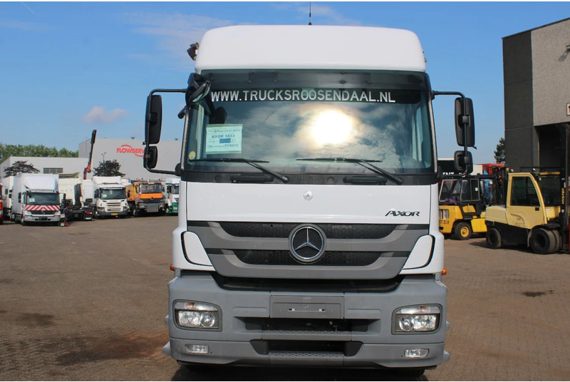 Mercedes-Benz Axor 1833 + euro 5 + lift + intarder - Ponyvás teherautó: 2 kép. Mercedes-Benz Axor 1833 + euro 5 + lift + intarder - Ponyvás teherautó: 2 kép.