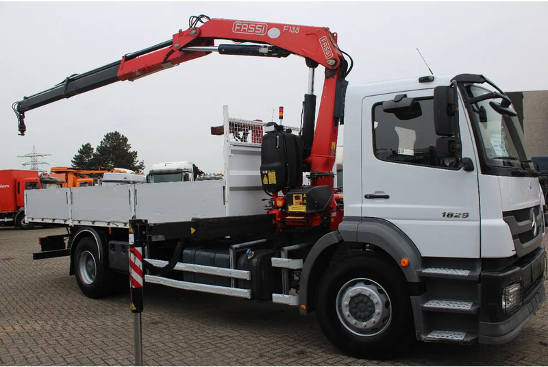 Mercedes-Benz Axor 1929 + FASSI F135 + REMOTE + EURO 5 + MANUAL - Darus autó: 2 kép. Mercedes-Benz Axor 1929 + FASSI F135 + REMOTE + EURO 5 + MANUAL - Darus autó: 2 kép.
