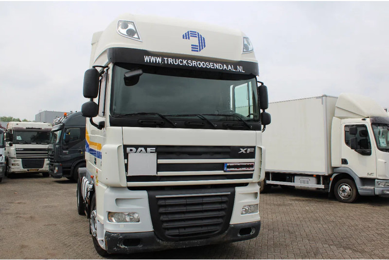 DAF XF 105.460 + SSC + EURO 5 + RETARDER - Nyergesvontató: 3 kép. DAF XF 105.460 + SSC + EURO 5 + RETARDER - Nyergesvontató: 3 kép.