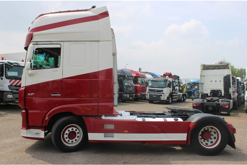DAF XF 106.530 + euro 6 + spoiler + top truck (G314) - Nyergesvontató: 4 kép. DAF XF 106.530 + euro 6 + spoiler + top truck (G314) - Nyergesvontató: 4 kép.