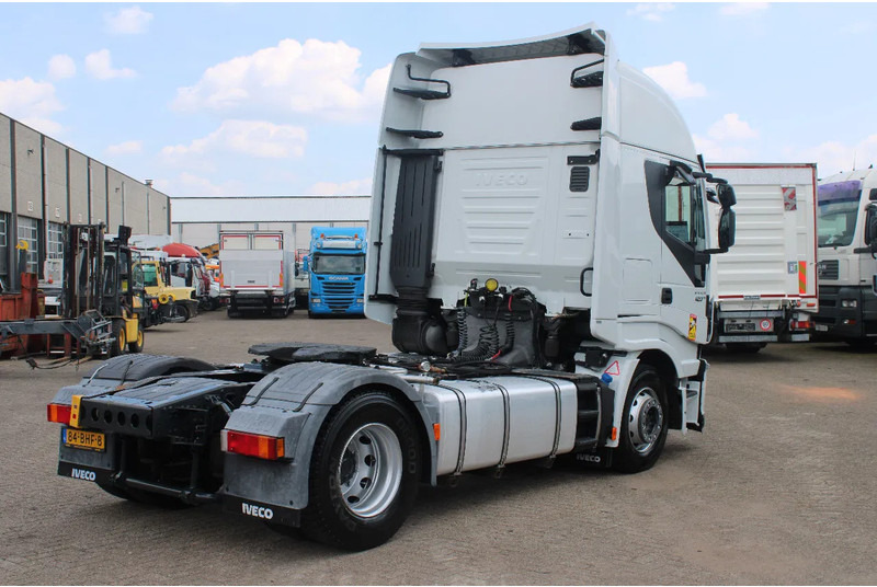 Iveco Stralis 420 + EURO 6 + 338.000 KM + Nl apk 02-2025 --- - Nyergesvontató: 5 kép. Iveco Stralis 420 + EURO 6 + 338.000 KM + Nl apk 02-2025 --- - Nyergesvontató: 5 kép.