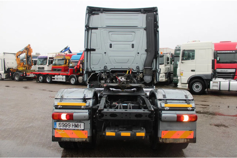 Mercedes-Benz Actros 1851 + EURO 5 + Retarder!! - Nyergesvontató: 5 kép. Mercedes-Benz Actros 1851 + EURO 5 + Retarder!! - Nyergesvontató: 5 kép.