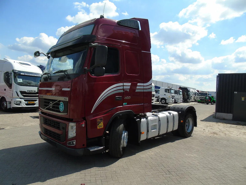 Volvo FH 460 + XL CABINE + MANUAL + EURO 5 + 6x IN STOCK - Nyergesvontató: 4 kép. Volvo FH 460 + XL CABINE + MANUAL + EURO 5 + 6x IN STOCK - Nyergesvontató: 4 kép.