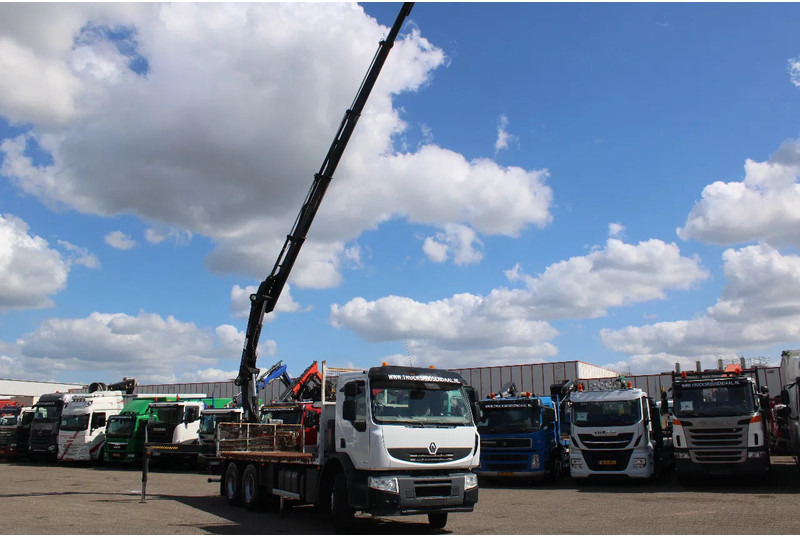 Renault Kerax 370 + HIAB 166-4 HIDRUO + 6X4 + MANUAL + SPRING + REMOTE + EURO 5 + 6X4 - Darus autó: 2 kép. Renault Kerax 370 + HIAB 166-4 HIDRUO + 6X4 + MANUAL + SPRING + REMOTE + EURO 5 + 6X4 - Darus autó: 2 kép.